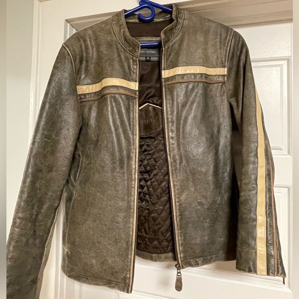 Aviatrix leather motorcycle jacket size Small